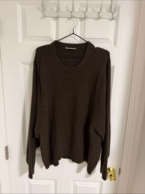 Women’s oversized Crewneck Sweater in Dark Brown